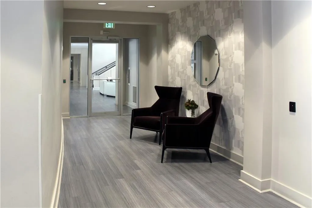 711 Cosmopolitan Drive Unit 413, Atlanta, Georgia 30324, 1 Bedroom Bedrooms, ,1 BathroomBathrooms,Residential,For Sale,711 Cosmopolitan Drive Unit 413,7662401