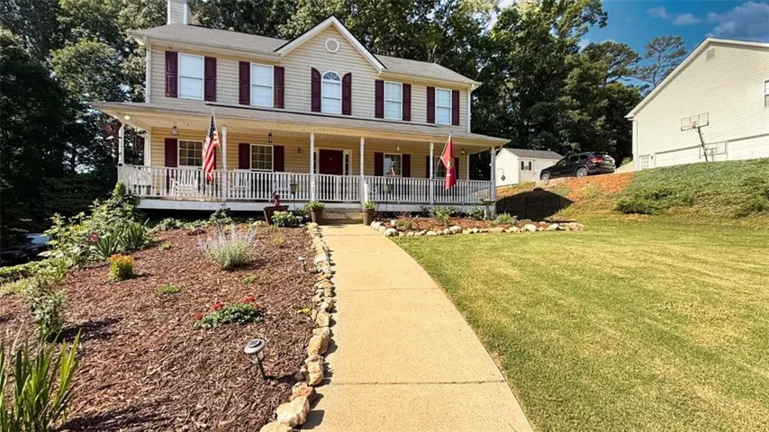 1049 Fieldstone Drive, Canton, Georgia 30114