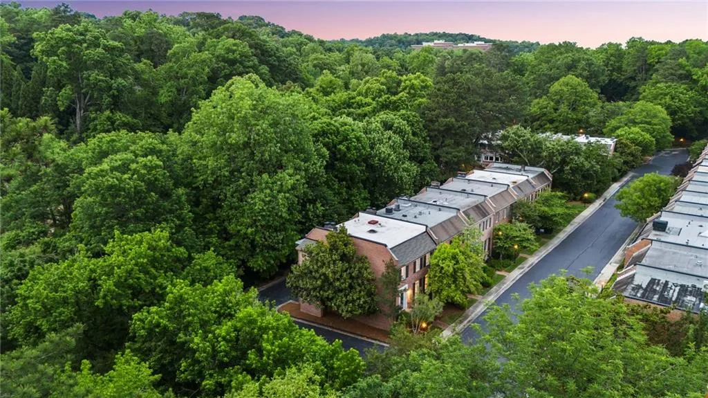 3532 Paces Place Nw, Atlanta, Georgia 30327, 4 Bedrooms Bedrooms, ,3 BathroomsBathrooms,Residential,For Sale,3532 Paces Place Nw,7636587
