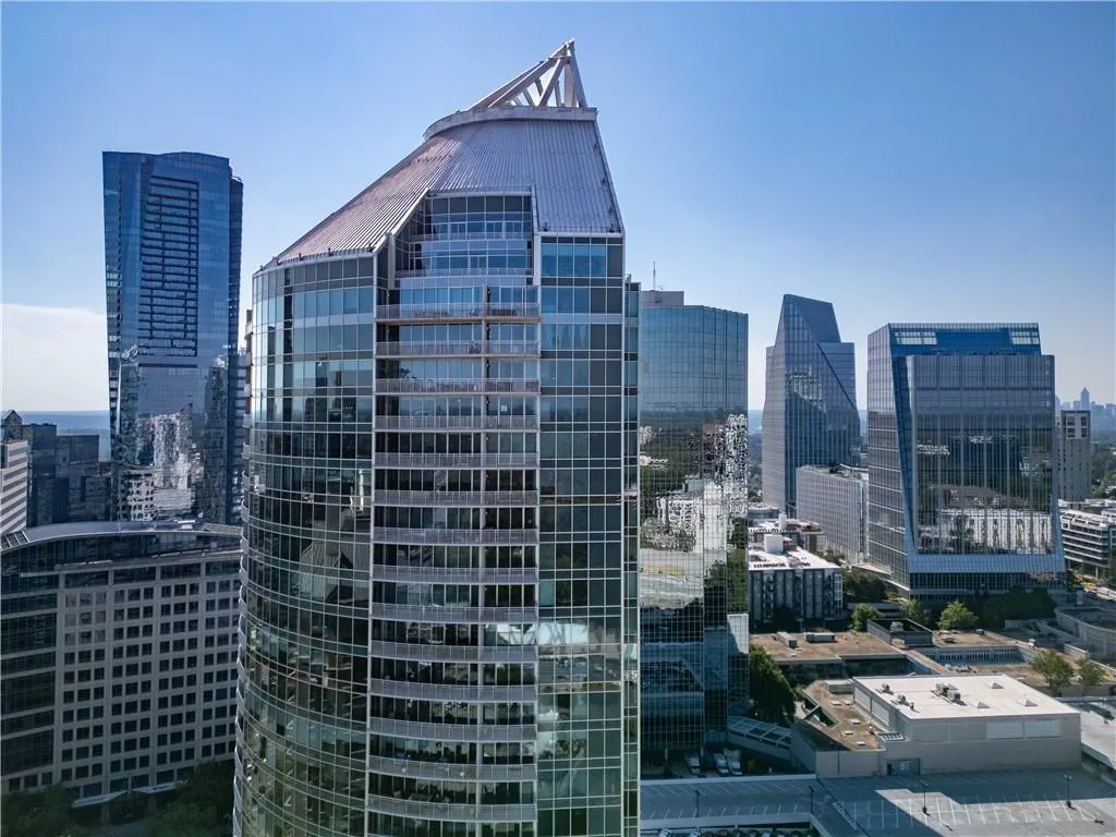 Outside of building.jpg