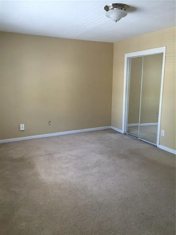 6940 Roswell Road Unit 9c, Atlanta, Georgia 30328, 2 Bedrooms Bedrooms, ,1 BathroomBathrooms,Residential,Sold,6940 Roswell Road Unit 9c,5712148