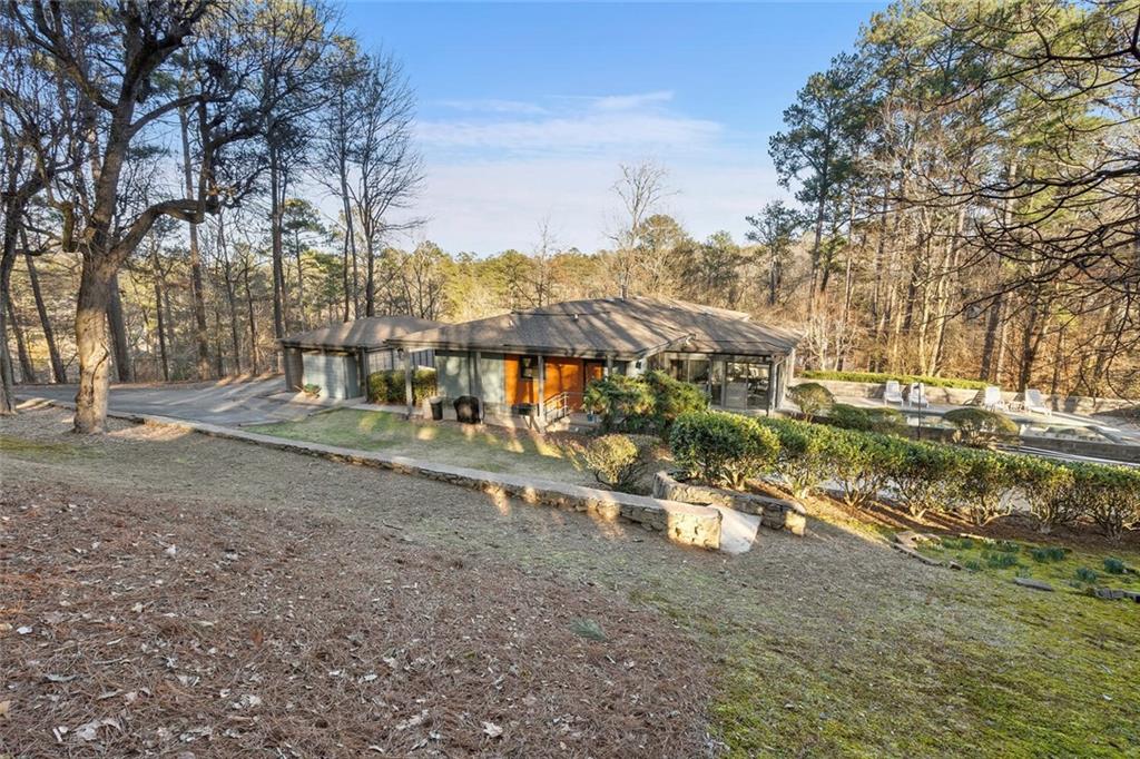 4978 Rebel Trail, Sandy Springs, Georgia 30327, 4 Bedrooms Bedrooms, ,4 BathroomsBathrooms,Residential,Sold,4978 Rebel Trail,7325941