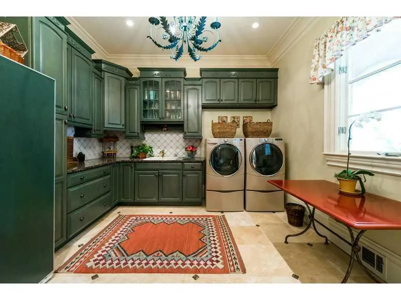 5151 Long Island Drive Nw, Atlanta, Georgia 30327, 5 Bedrooms Bedrooms, ,5 BathroomsBathrooms,Residential,Sold,5151 Long Island Drive Nw,5761274