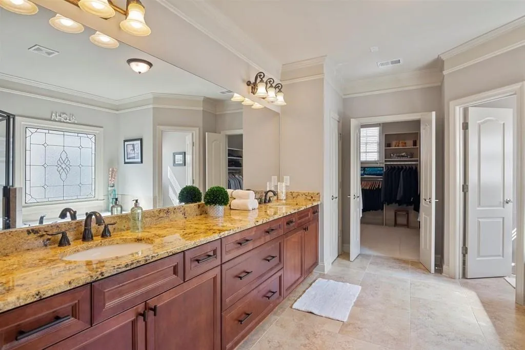 6297 Mount Vernon Oaks Drive, Sandy Springs, Georgia 30328, 5 Bedrooms Bedrooms, ,4 BathroomsBathrooms,Residential,Sold,6297 Mount Vernon Oaks Drive,6754879