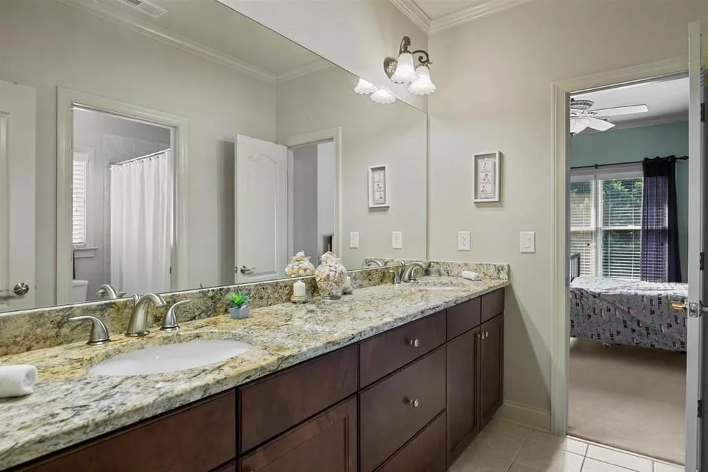 6297 Mount Vernon Oaks Drive, Sandy Springs, Georgia 30328, 5 Bedrooms Bedrooms, ,4 BathroomsBathrooms,Residential,Sold,6297 Mount Vernon Oaks Drive,6754879