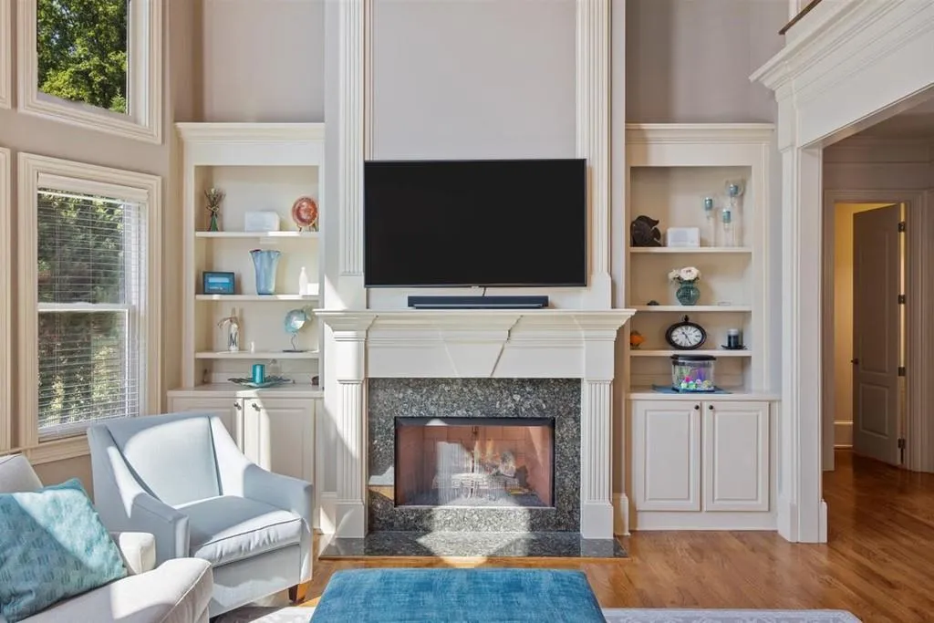 6297 Mount Vernon Oaks Drive, Sandy Springs, Georgia 30328, 5 Bedrooms Bedrooms, ,4 BathroomsBathrooms,Residential,Sold,6297 Mount Vernon Oaks Drive,6754879