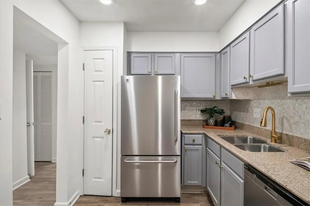 3470 Essex Avenue Unit 82, Atlanta, Georgia 30339, 2 Bedrooms Bedrooms, 0 ,2 BathroomsBathrooms,Residential,For Sale,3470 Essex Avenue Unit 82,7682986