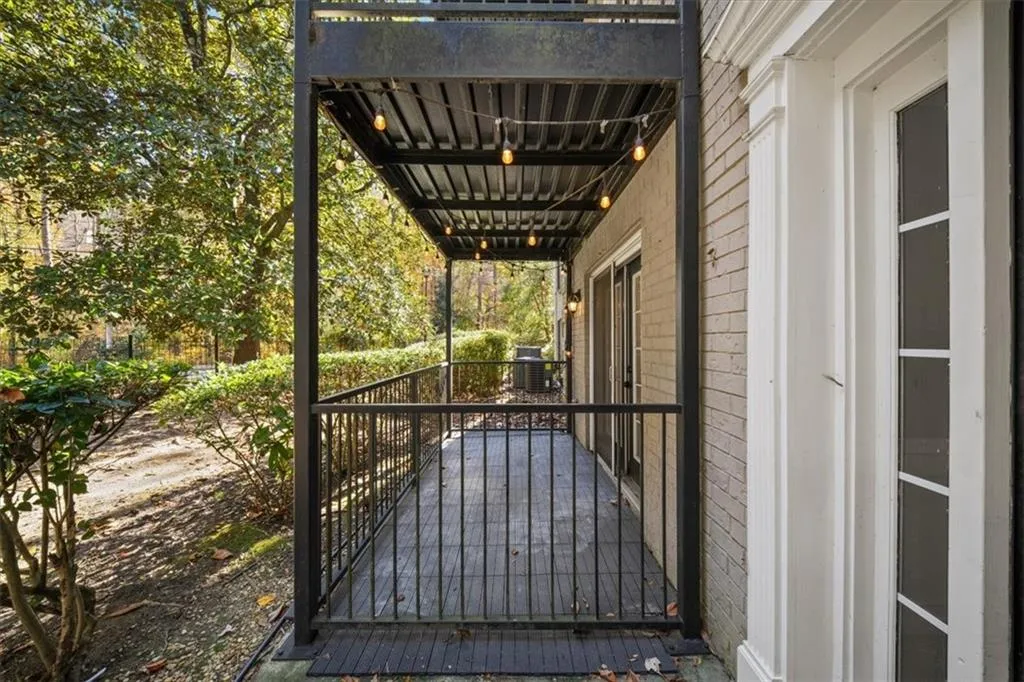 3470 Essex Avenue Unit 82, Atlanta, Georgia 30339, 2 Bedrooms Bedrooms, 0 ,2 BathroomsBathrooms,Residential,For Sale,3470 Essex Avenue Unit 82,7682986