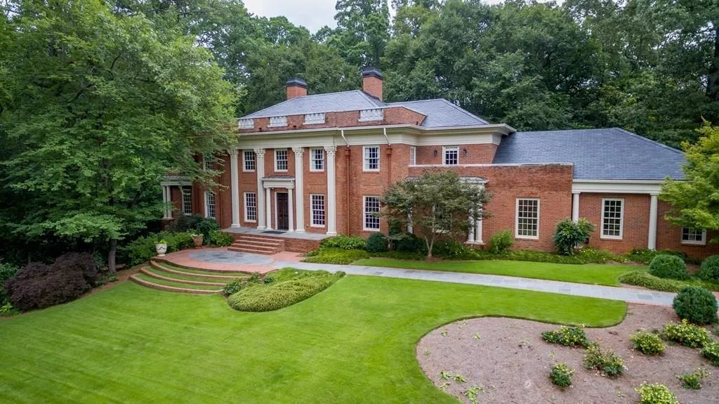 984 Foxcroft Road Nw, Atlanta, Georgia 30327, 6 Bedrooms Bedrooms, ,6 BathroomsBathrooms,Residential,Sold,984 Foxcroft Road Nw,5757045