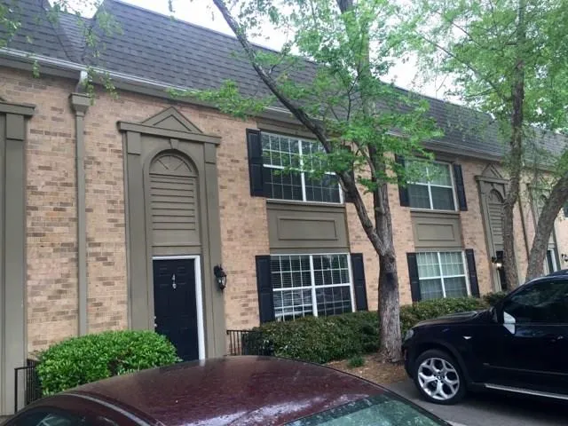 6980 Roswell Road Ne Unit H4, Atlanta, Georgia 30328, 3 Bedrooms Bedrooms, ,2 BathroomsBathrooms,Residential,Sold,6980 Roswell Road Ne Unit H4,5682068
