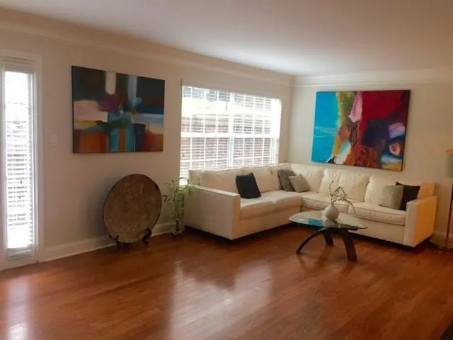 6980 Roswell Road Ne Unit H4, Atlanta, Georgia 30328, 3 Bedrooms Bedrooms, ,2 BathroomsBathrooms,Residential,Sold,6980 Roswell Road Ne Unit H4,5682068