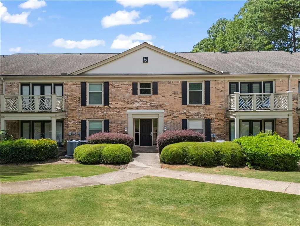 3650 Ashford Dunwoody Road Ne Unit 515, Atlanta, Georgia 30319, 1 Bedroom Bedrooms, ,1 BathroomBathrooms,Residential,For Sale,3650 Ashford Dunwoody Road Ne Unit 515,7632775