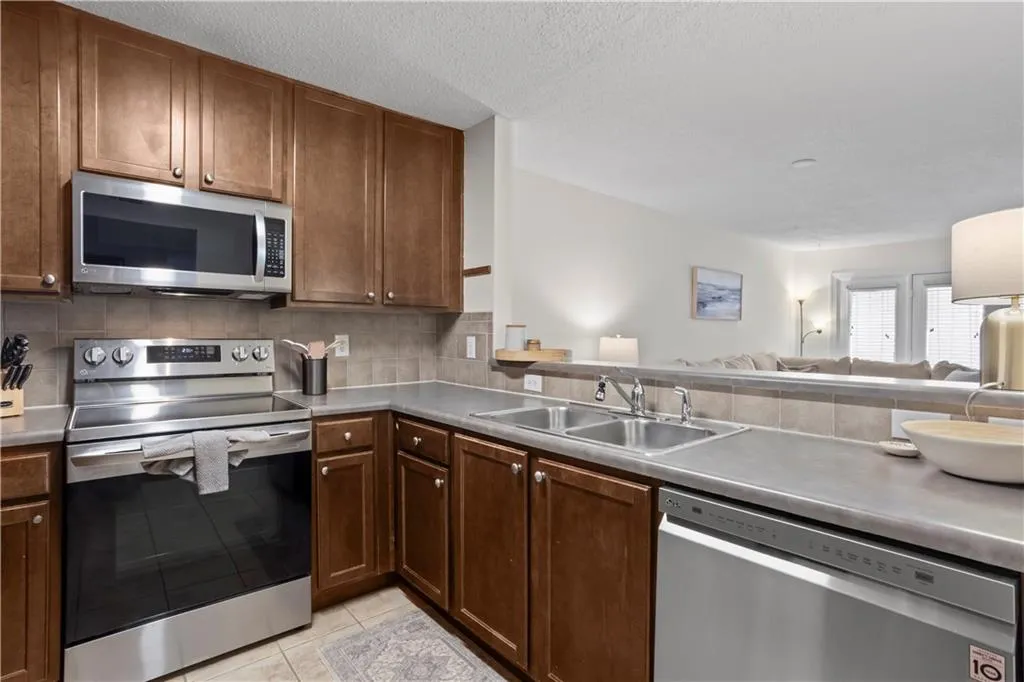 3650 Ashford Dunwoody Road Ne Unit 515, Atlanta, Georgia 30319, 1 Bedroom Bedrooms, ,1 BathroomBathrooms,Residential,For Sale,3650 Ashford Dunwoody Road Ne Unit 515,7632775