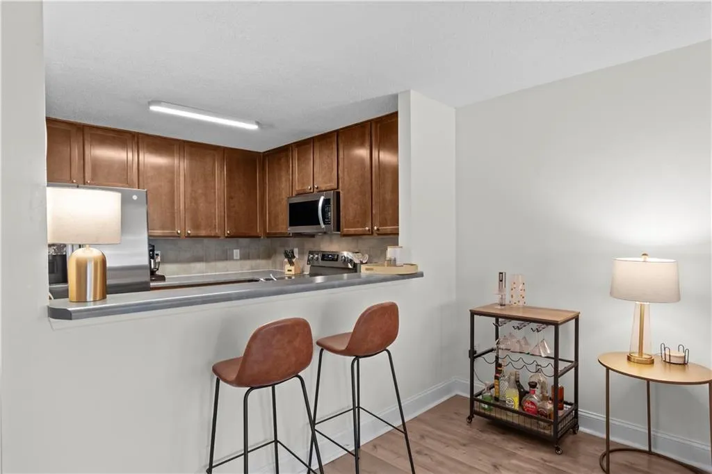 3650 Ashford Dunwoody Road Ne Unit 515, Atlanta, Georgia 30319, 1 Bedroom Bedrooms, ,1 BathroomBathrooms,Residential,For Sale,3650 Ashford Dunwoody Road Ne Unit 515,7632775