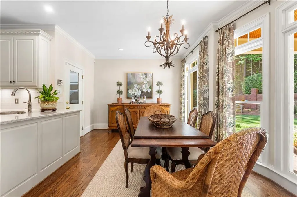 1805 Brandon Hall Drive, Sandy Springs, Georgia 30350, 5 Bedrooms Bedrooms, ,4 BathroomsBathrooms,Residential,Sold,1805 Brandon Hall Drive,7210210