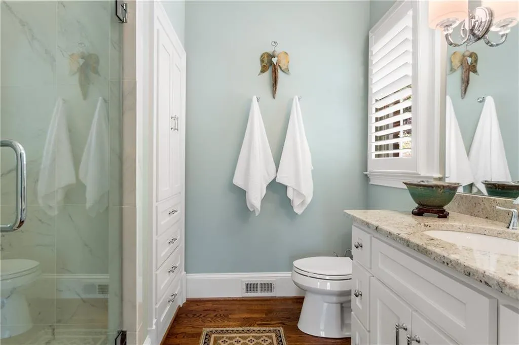 1805 Brandon Hall Drive, Sandy Springs, Georgia 30350, 5 Bedrooms Bedrooms, ,4 BathroomsBathrooms,Residential,Sold,1805 Brandon Hall Drive,7210210