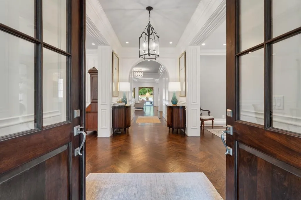 89 Blackland Road Nw, Atlanta, Georgia 30342, 6 Bedrooms Bedrooms, 0 ,7 BathroomsBathrooms,Residential,Sold,89 Blackland Road Nw,7662708