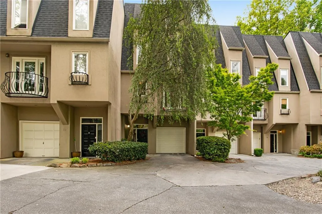1467 Monroe Drive Ne Unit 11, Atlanta, Georgia 30324, 2 Bedrooms Bedrooms, ,2 BathroomsBathrooms,Residential,For Sale,1467 Monroe Drive Ne Unit 11,7630209
