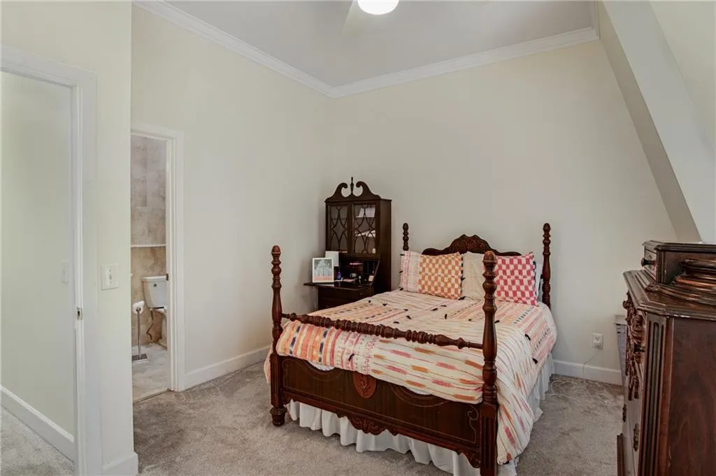 1467 Monroe Drive Ne Unit 11, Atlanta, Georgia 30324, 2 Bedrooms Bedrooms, ,2 BathroomsBathrooms,Residential,For Sale,1467 Monroe Drive Ne Unit 11,7630209