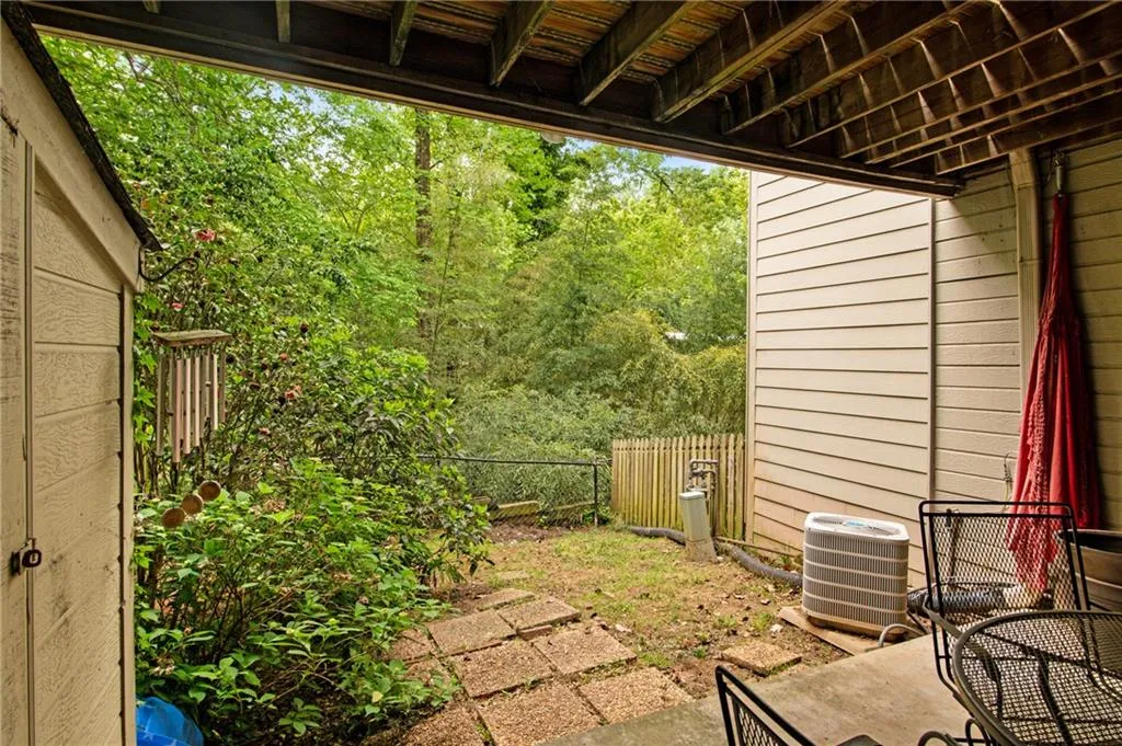 1467 Monroe Drive Ne Unit 11, Atlanta, Georgia 30324, 2 Bedrooms Bedrooms, ,2 BathroomsBathrooms,Residential,For Sale,1467 Monroe Drive Ne Unit 11,7630209