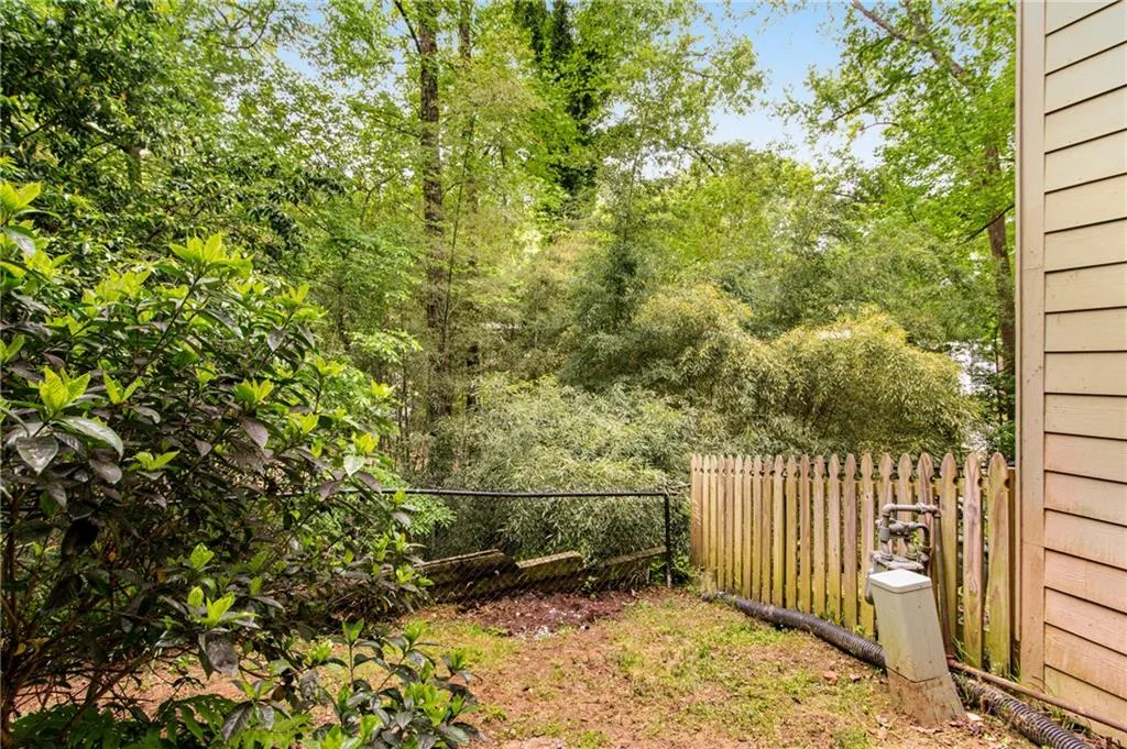 1467 Monroe Drive Ne Unit 11, Atlanta, Georgia 30324, 2 Bedrooms Bedrooms, ,2 BathroomsBathrooms,Residential,For Sale,1467 Monroe Drive Ne Unit 11,7630209
