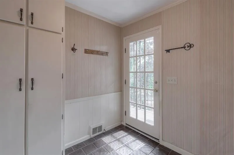 4875 Westfalia Court, Atlanta, Georgia 30342, 4 Bedrooms Bedrooms, ,3 BathroomsBathrooms,Residential,Sold,4875 Westfalia Court,6632738