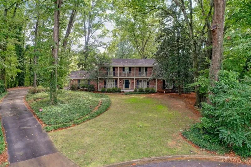 4875 Westfalia Court, Atlanta, Georgia 30342, 4 Bedrooms Bedrooms, ,3 BathroomsBathrooms,Residential,Sold,4875 Westfalia Court,6632738