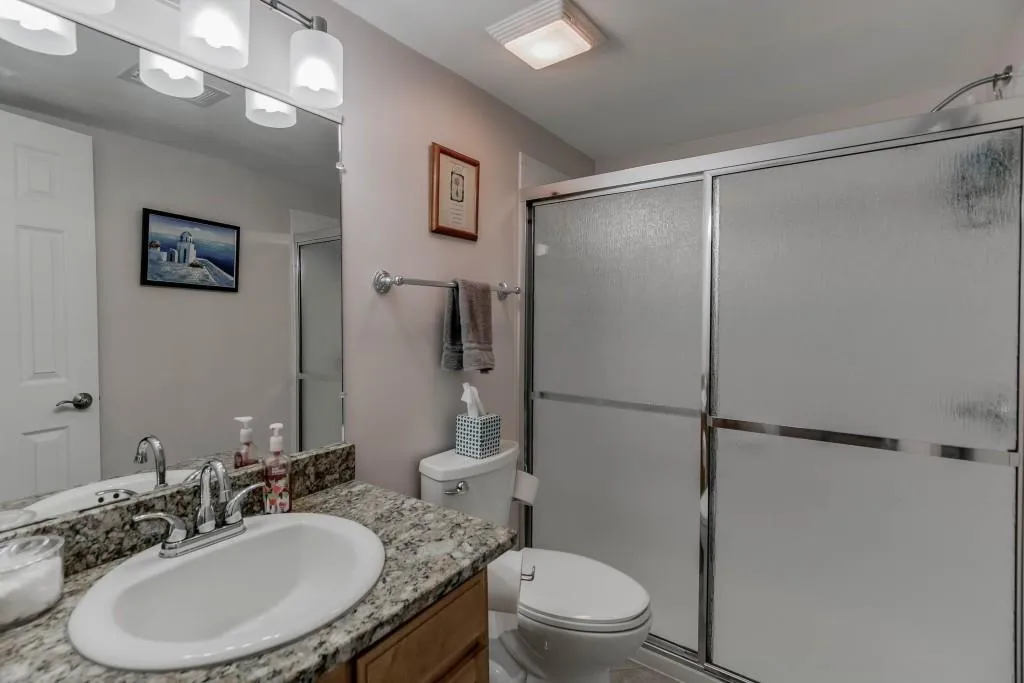 1607 Brighton Point, Sandy Springs, Georgia 30328, 3 Bedrooms Bedrooms, ,2 BathroomsBathrooms,Residential,Sold,1607 Brighton Point,6598629