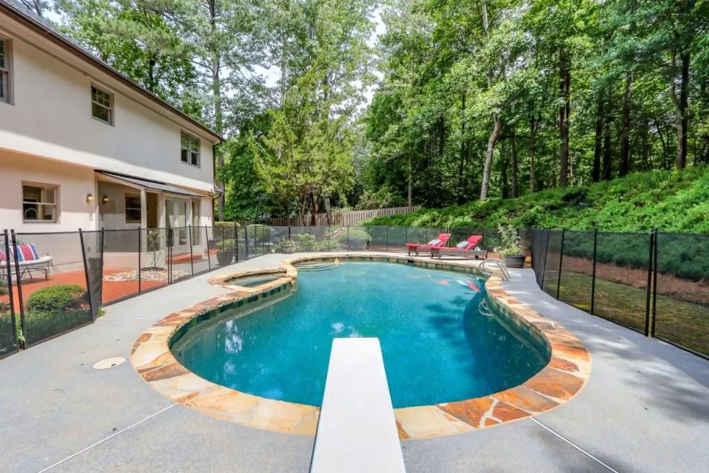 7545 Bridgegate Court, Sandy Springs, Georgia 30350, 5 Bedrooms Bedrooms, ,4 BathroomsBathrooms,Residential,Sold,7545 Bridgegate Court,6735928