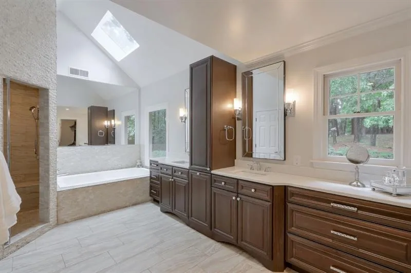 7545 Bridgegate Court, Sandy Springs, Georgia 30350, 5 Bedrooms Bedrooms, ,4 BathroomsBathrooms,Residential,Sold,7545 Bridgegate Court,6735928