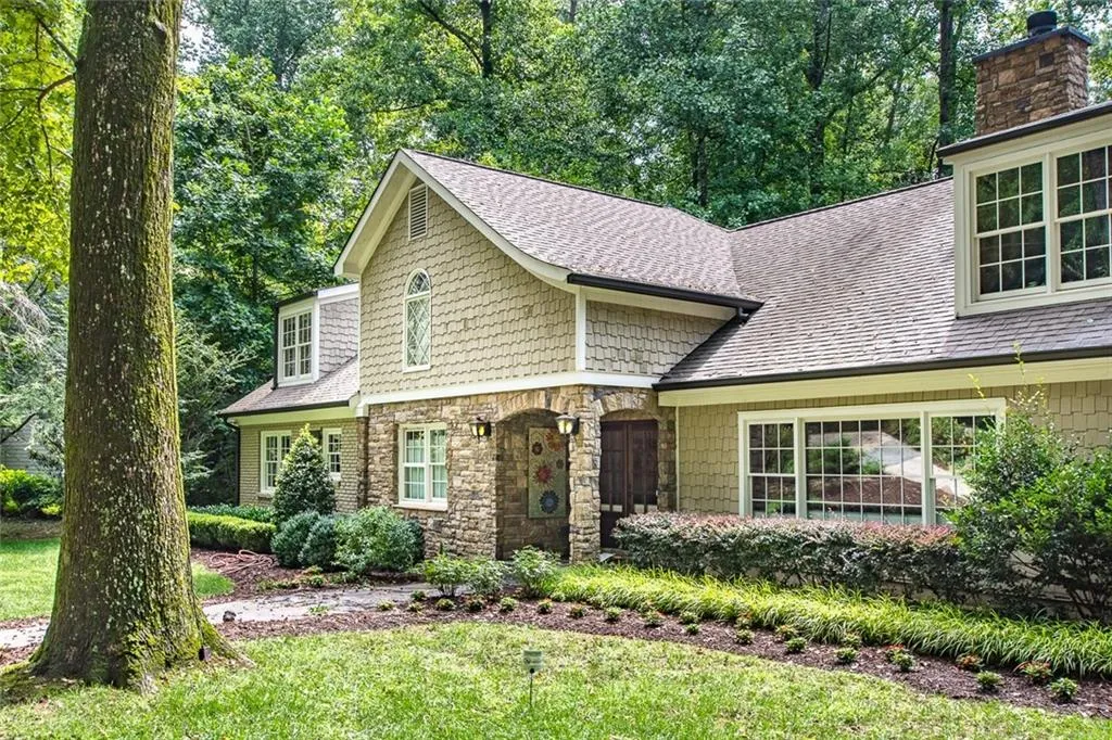 458 Hillside Drive Nw, Atlanta, Georgia 30342, 5 Bedrooms Bedrooms, ,3 BathroomsBathrooms,Residential,Sold,458 Hillside Drive Nw,5893895