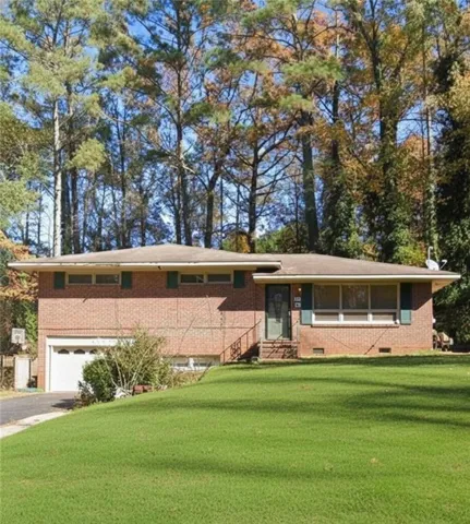 1204 Club House Road, Columbus, Georgia 31903