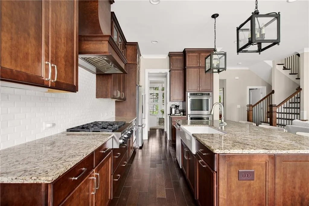 2016 Wheaton Way, Atlanta, Georgia 30328, 4 Bedrooms Bedrooms, ,4 BathroomsBathrooms,Residential,For Sale,2016 Wheaton Way,7760581