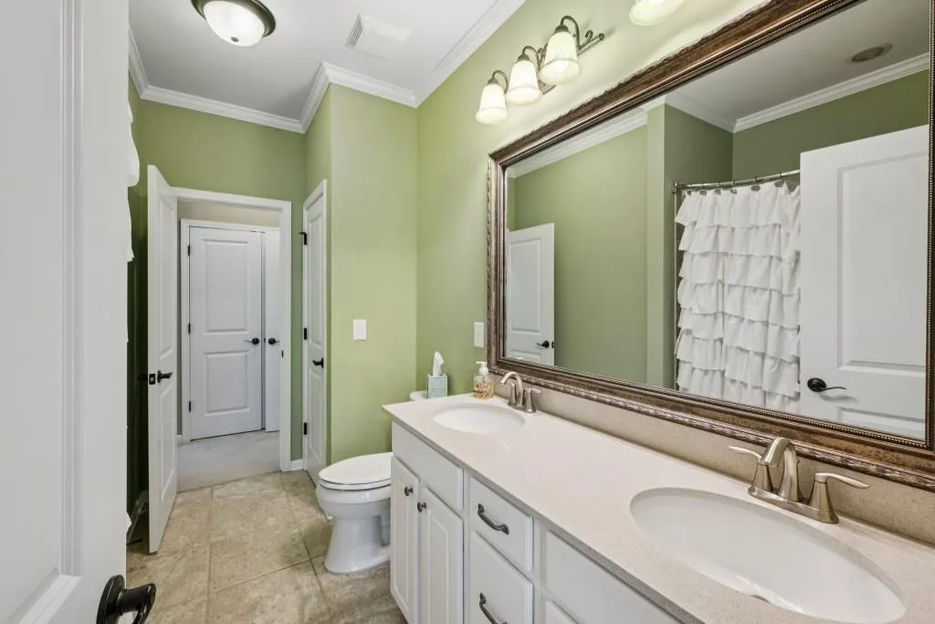 3939 Dahlwiny Court, Atlanta, Georgia 30350, 5 Bedrooms Bedrooms, ,4 BathroomsBathrooms,Residential,For Sale,3939 Dahlwiny Court,7636424