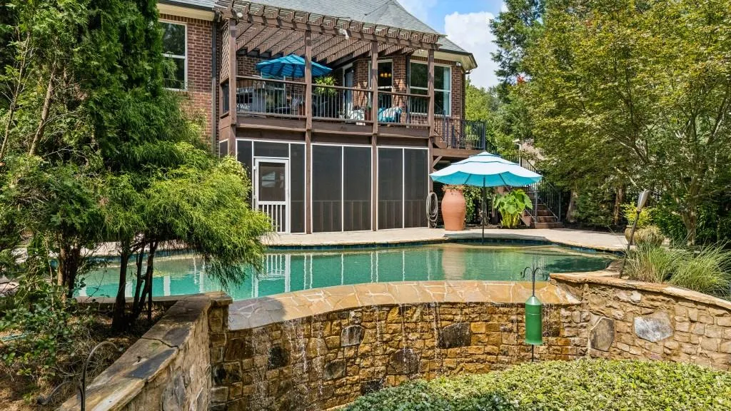 3939 Dahlwiny Court, Atlanta, Georgia 30350, 5 Bedrooms Bedrooms, ,4 BathroomsBathrooms,Residential,For Sale,3939 Dahlwiny Court,7636424