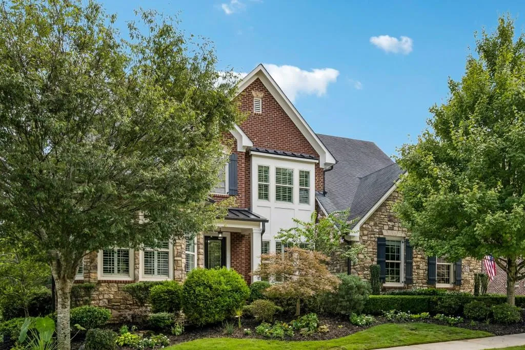 3939 Dahlwiny Court, Atlanta, Georgia 30350, 5 Bedrooms Bedrooms, ,4 BathroomsBathrooms,Residential,For Sale,3939 Dahlwiny Court,7636424