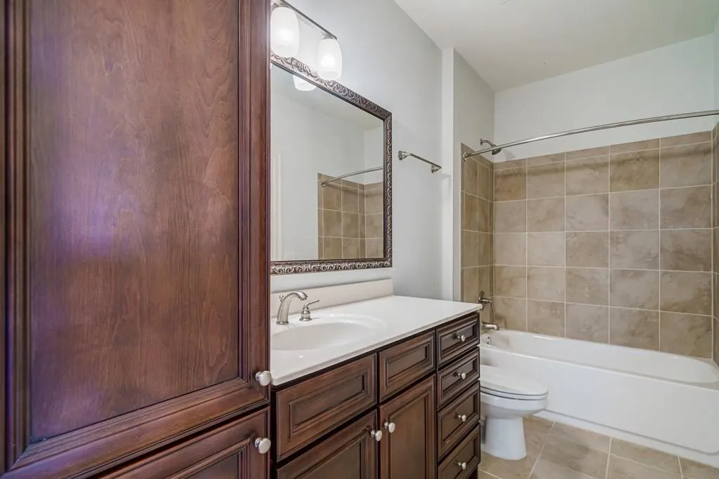 901 Abernathy Road Unit 6080, Sandy Springs, Georgia 30328, 2 Bedrooms Bedrooms, ,2 BathroomsBathrooms,Residential,Sold,901 Abernathy Road Unit 6080,6976334