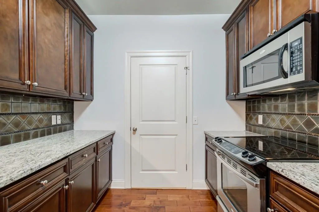 901 Abernathy Road Unit 6080, Sandy Springs, Georgia 30328, 2 Bedrooms Bedrooms, ,2 BathroomsBathrooms,Residential,Sold,901 Abernathy Road Unit 6080,6976334