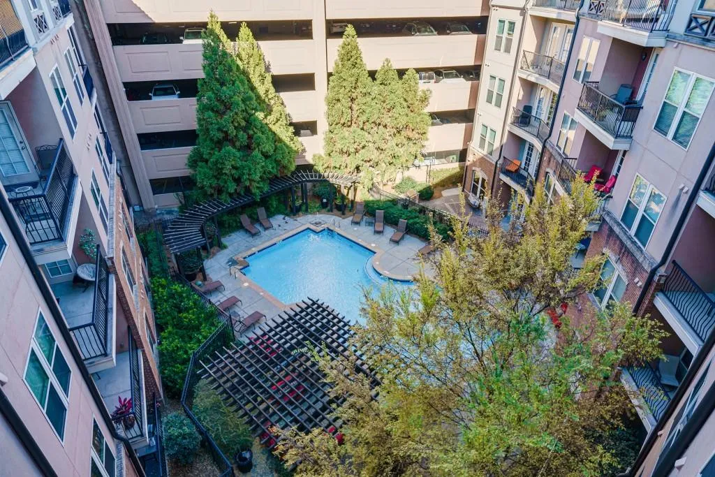 901 Abernathy Road Unit 6080, Sandy Springs, Georgia 30328, 2 Bedrooms Bedrooms, ,2 BathroomsBathrooms,Residential,Sold,901 Abernathy Road Unit 6080,6976334