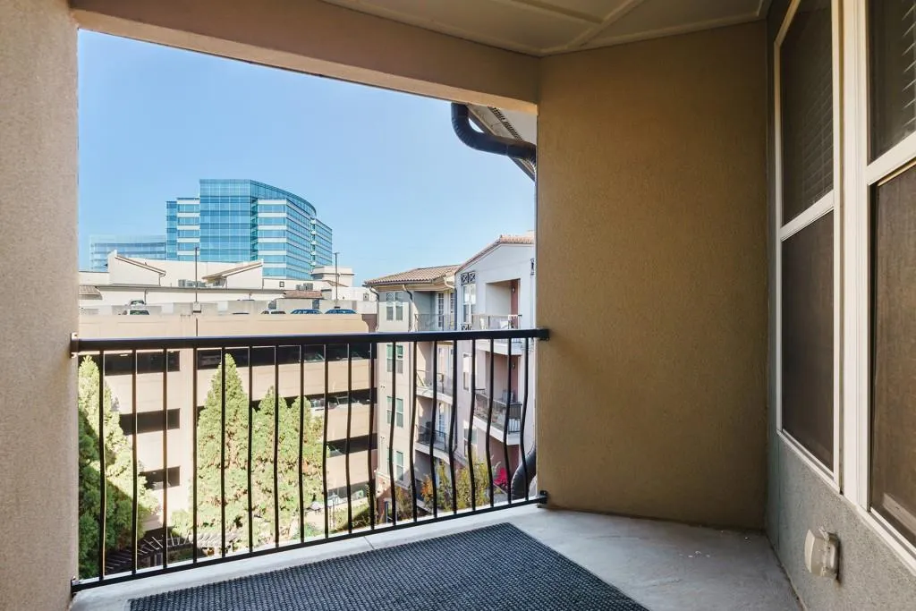 901 Abernathy Road Unit 6080, Sandy Springs, Georgia 30328, 2 Bedrooms Bedrooms, ,2 BathroomsBathrooms,Residential,Sold,901 Abernathy Road Unit 6080,6976334