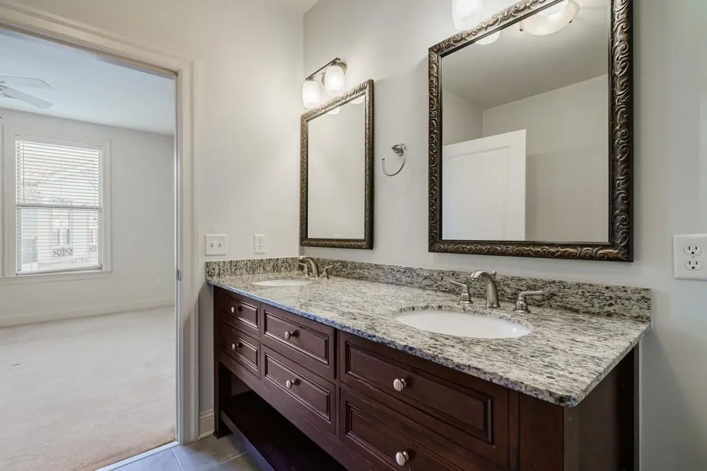 901 Abernathy Road Unit 6080, Sandy Springs, Georgia 30328, 2 Bedrooms Bedrooms, ,2 BathroomsBathrooms,Residential,Sold,901 Abernathy Road Unit 6080,6976334