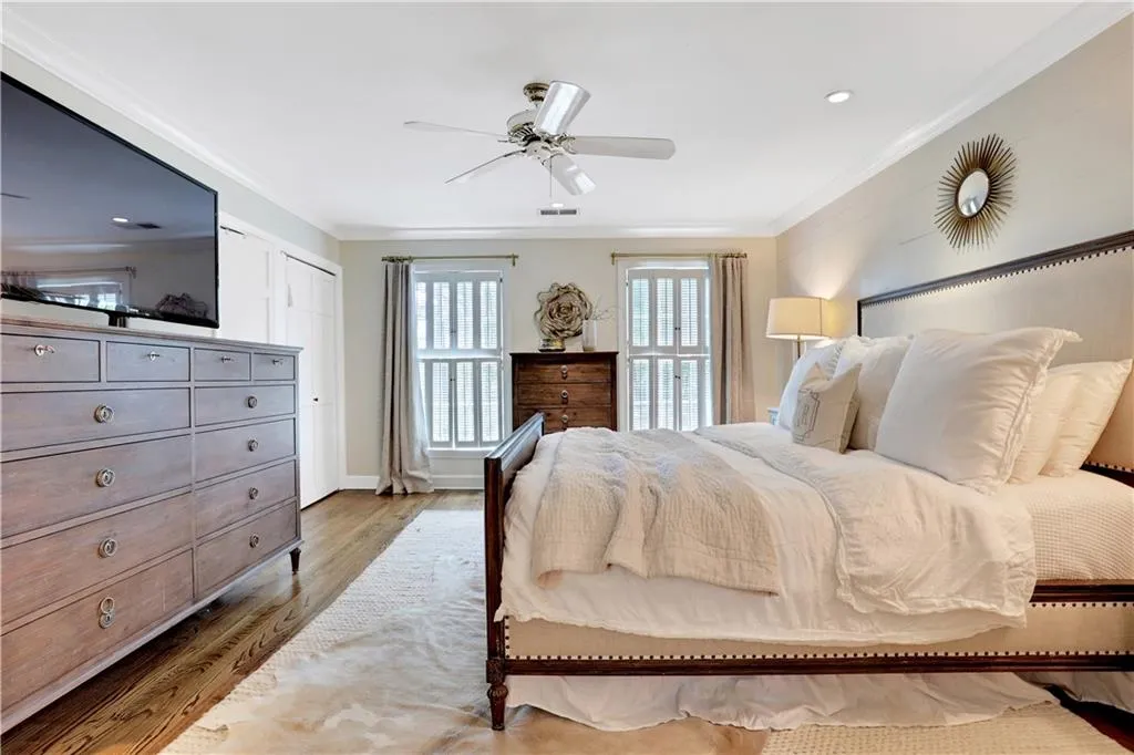 240 River North Drive, Atlanta, Georgia 30328, 4 Bedrooms Bedrooms, ,3 BathroomsBathrooms,Residential,Sold,240 River North Drive,6897799