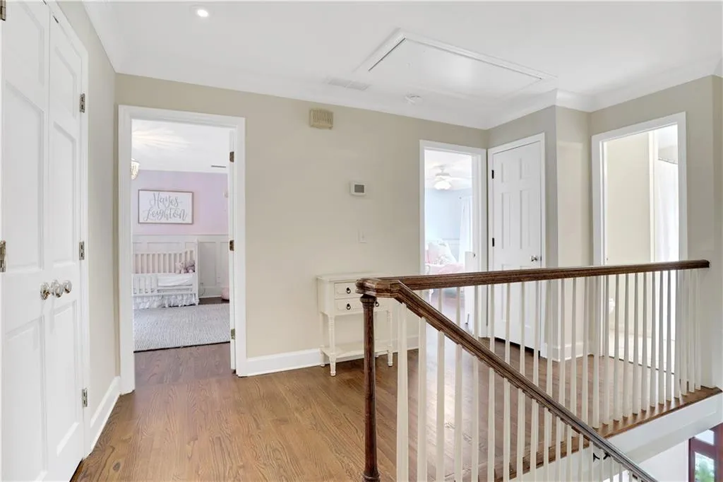 240 River North Drive, Atlanta, Georgia 30328, 4 Bedrooms Bedrooms, ,3 BathroomsBathrooms,Residential,Sold,240 River North Drive,6897799