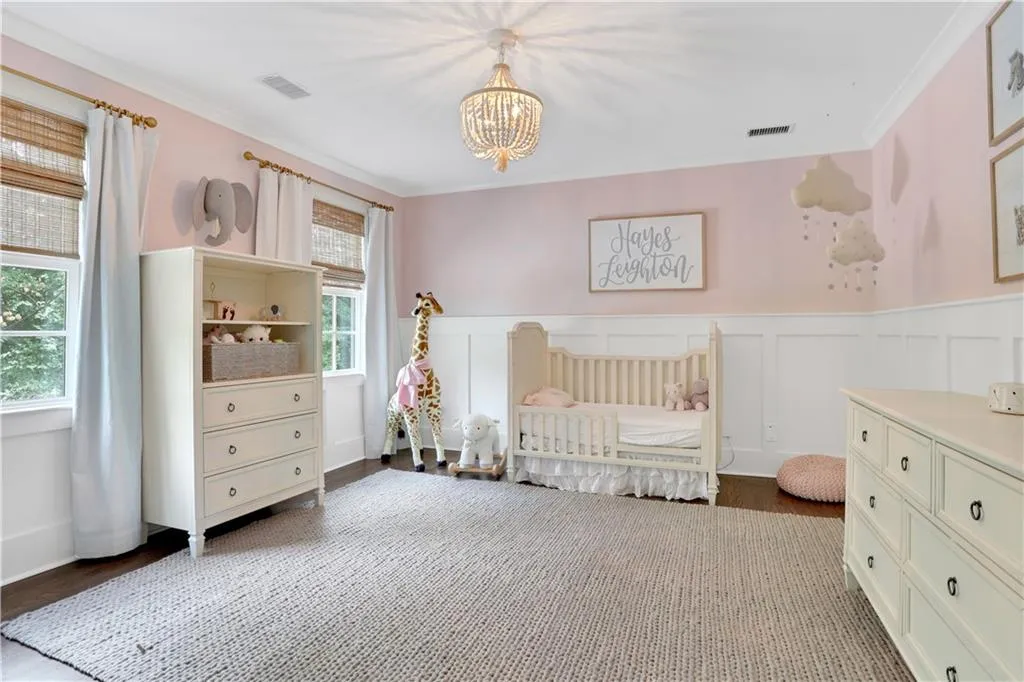 240 River North Drive, Atlanta, Georgia 30328, 4 Bedrooms Bedrooms, ,3 BathroomsBathrooms,Residential,Sold,240 River North Drive,6897799