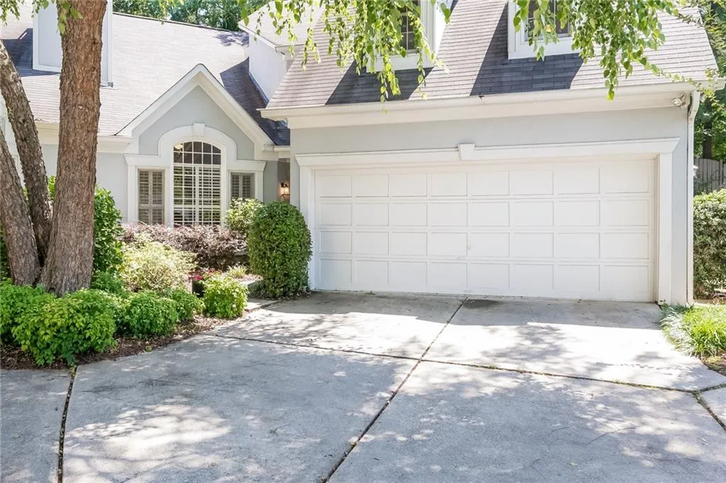 1243 Newbridge Trace Ne, Brookhaven, Georgia 30319, 3 Bedrooms Bedrooms, ,2 BathroomsBathrooms,Residential,Sold,1243 Newbridge Trace Ne,6031516
