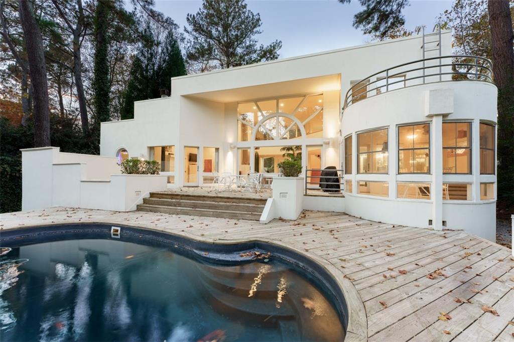 780 Crest Valley Drive, Atlanta, Georgia 30327, 3 Bedrooms Bedrooms, ,2 BathroomsBathrooms,Residential,Sold,780 Crest Valley Drive,7308540