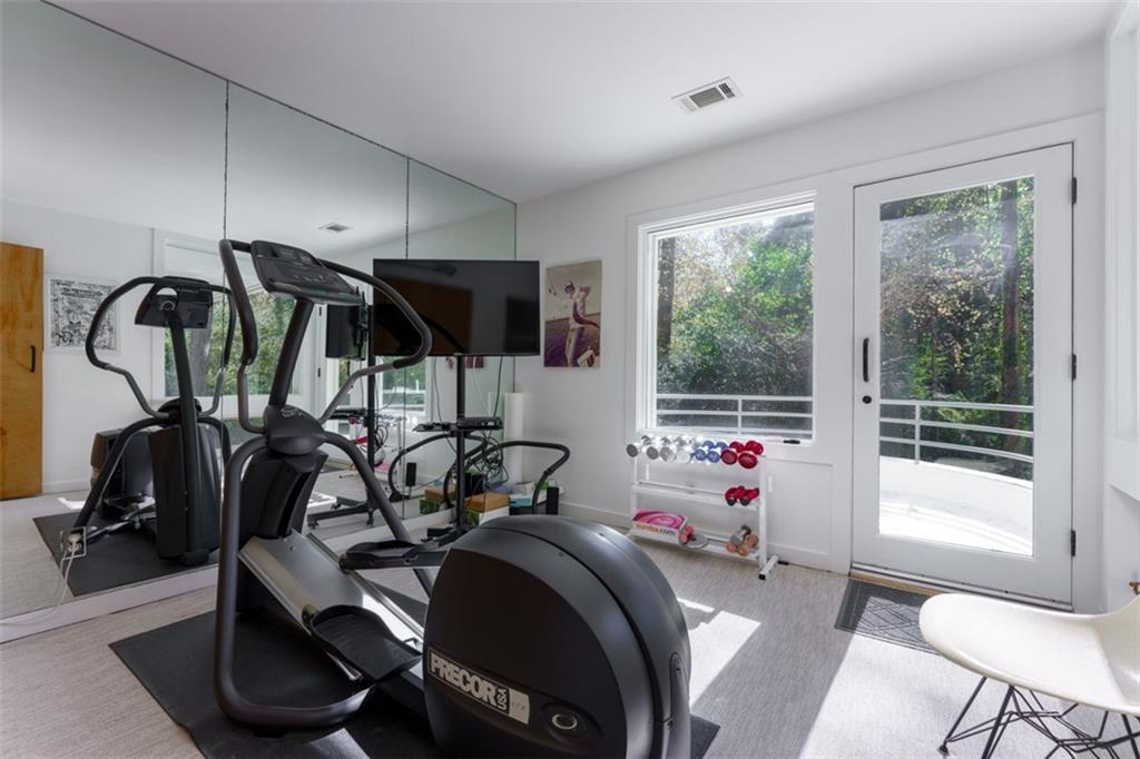 780 Crest Valley Drive, Atlanta, Georgia 30327, 3 Bedrooms Bedrooms, ,2 BathroomsBathrooms,Residential,Sold,780 Crest Valley Drive,7308540