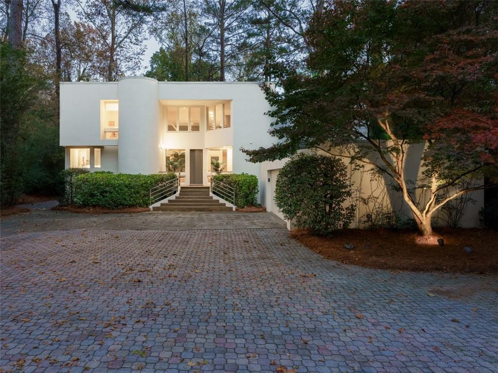 780 Crest Valley Drive, Atlanta, Georgia 30327, 3 Bedrooms Bedrooms, ,2 BathroomsBathrooms,Residential,Sold,780 Crest Valley Drive,7308540