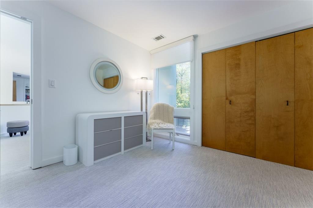 780 Crest Valley Drive, Atlanta, Georgia 30327, 3 Bedrooms Bedrooms, ,2 BathroomsBathrooms,Residential,Sold,780 Crest Valley Drive,7308540