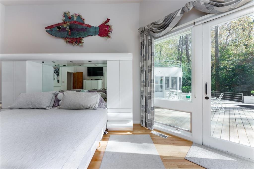 780 Crest Valley Drive, Atlanta, Georgia 30327, 3 Bedrooms Bedrooms, ,2 BathroomsBathrooms,Residential,Sold,780 Crest Valley Drive,7308540